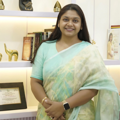 dr-Priya-Khamatkar